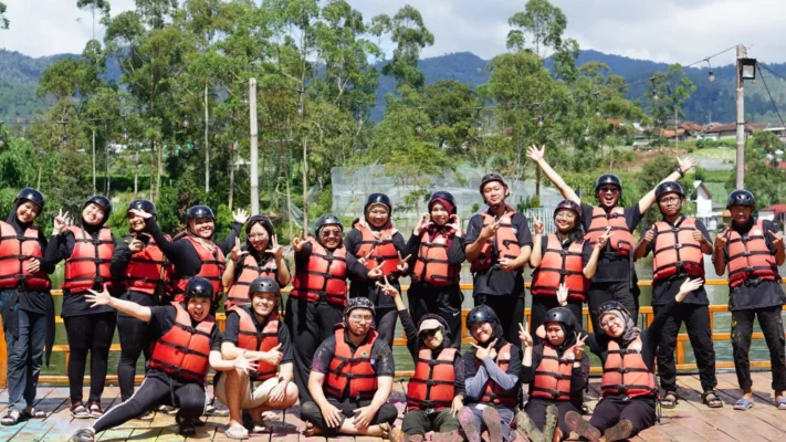 Rafting Pangalengan Outbound